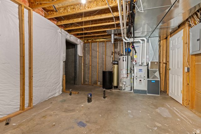 3948 S 2525 W, Roy, UT 84067