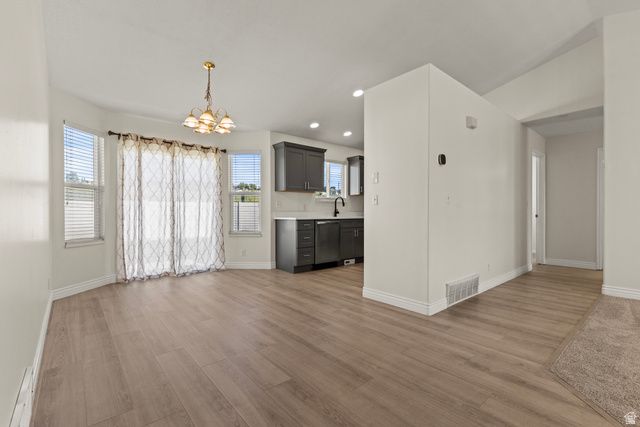 3948 S 2525 W, Roy, UT 84067
