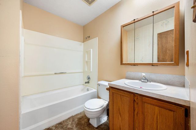 236 Pine Ridge Drive, Cleveland, TX 77327