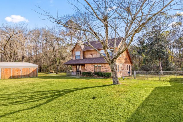 236 Pine Ridge Drive, Cleveland, TX 77327