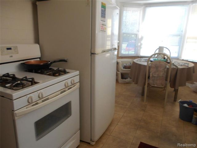 17681 Runyon Street, Detroit, MI 48234