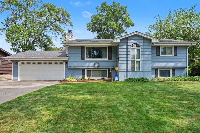 7351 Melody Drive NE, Fridley, MN 55432