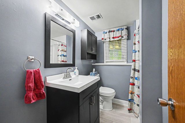 7351 Melody Drive NE, Fridley, MN 55432