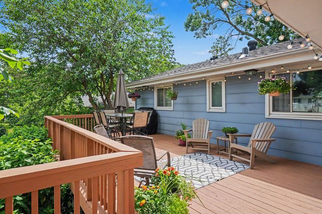 7351 Melody Drive NE, Fridley, MN 55432