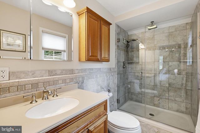 113 HAYHURST CT, Holland, PA 18966