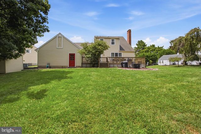 113 HAYHURST CT, Holland, PA 18966