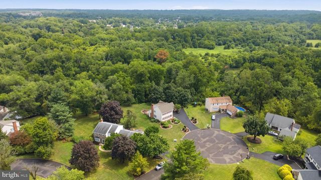 113 HAYHURST CT, Holland, PA 18966