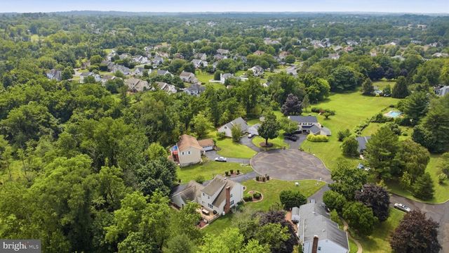 113 HAYHURST CT, Holland, PA 18966