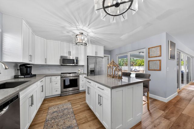 2231 NE 34th Street, Lighthouse Point, FL 33064