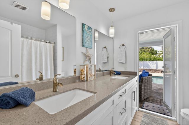 2231 NE 34th Street, Lighthouse Point, FL 33064