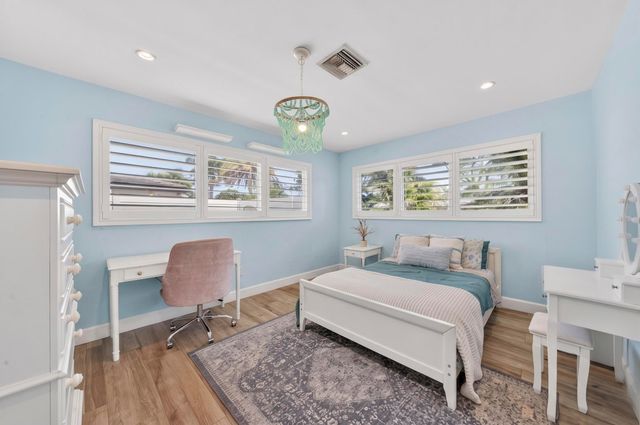 2231 NE 34th Street, Lighthouse Point, FL 33064