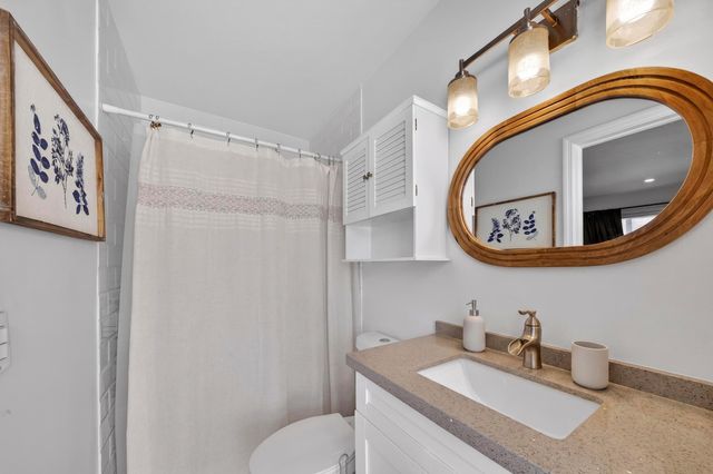 2231 NE 34th Street, Lighthouse Point, FL 33064