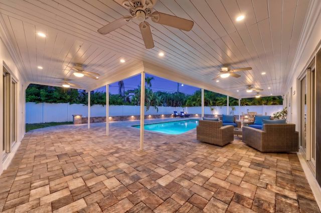 2231 NE 34th Street, Lighthouse Point, FL 33064