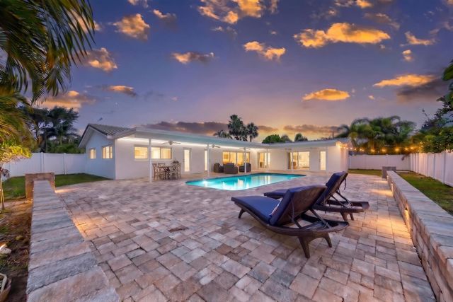 2231 NE 34th Street, Lighthouse Point, FL 33064