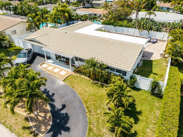 2231 NE 34th Street, Lighthouse Point, FL 33064