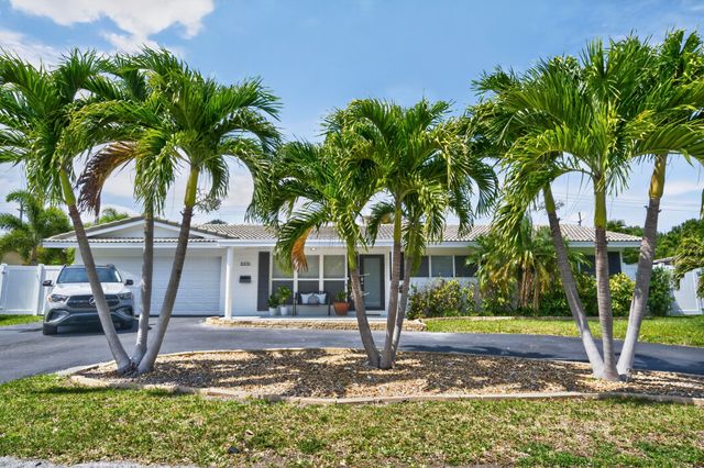 2231 NE 34th Street, Lighthouse Point, FL 33064