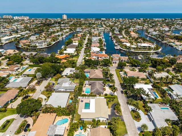 2231 NE 34th Street, Lighthouse Point, FL 33064
