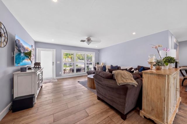 2231 NE 34th Street, Lighthouse Point, FL 33064