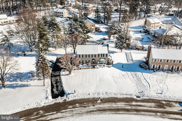 23 NEWTOWN WOODS RD, Newtown Square, PA 19073