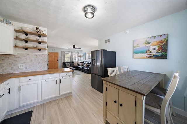 1909 27TH STREET W, Bradenton, FL 34205