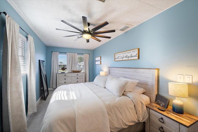 1909 27TH STREET W, Bradenton, FL 34205