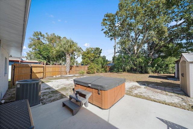 1909 27TH STREET W, Bradenton, FL 34205