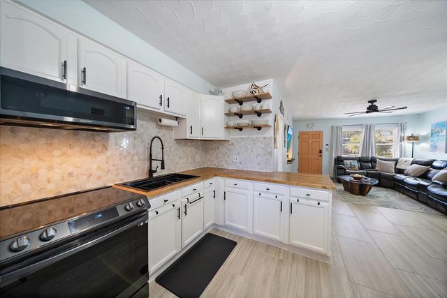 1909 27TH STREET W, Bradenton, FL 34205