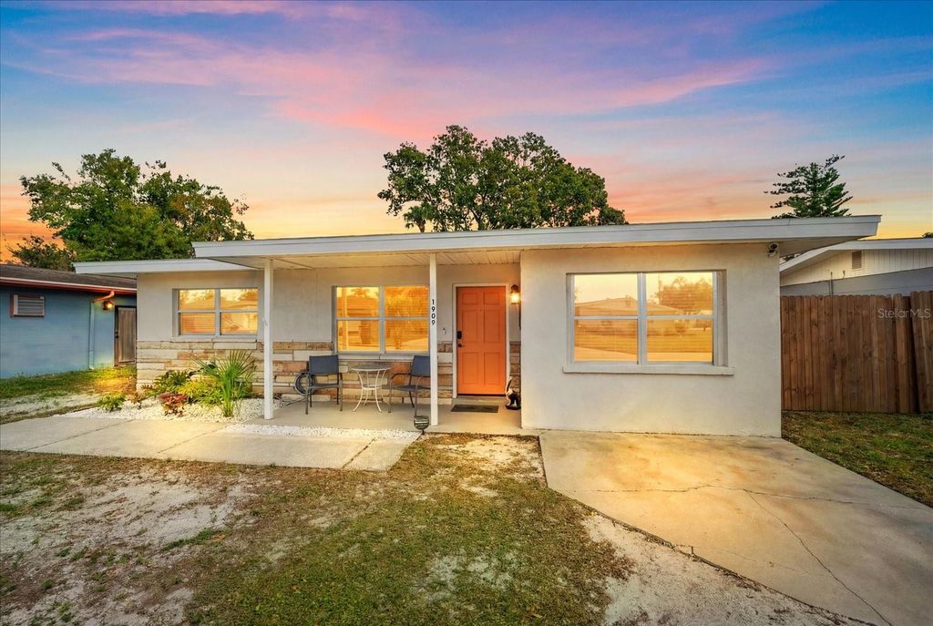 1909 27TH STREET W, Bradenton, FL 34205
