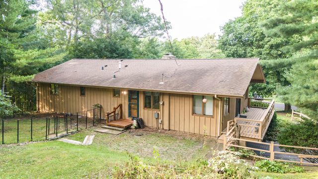 7901 Louella Drive, Roscoe, IL 61073