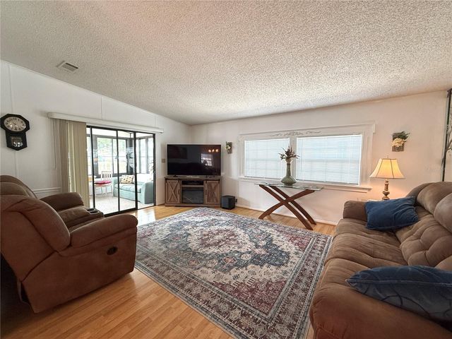 101 SAINT GEORGE COURT, Apollo Beach, FL 33572