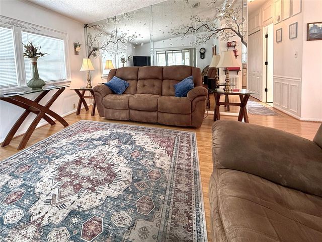 101 SAINT GEORGE COURT, Apollo Beach, FL 33572