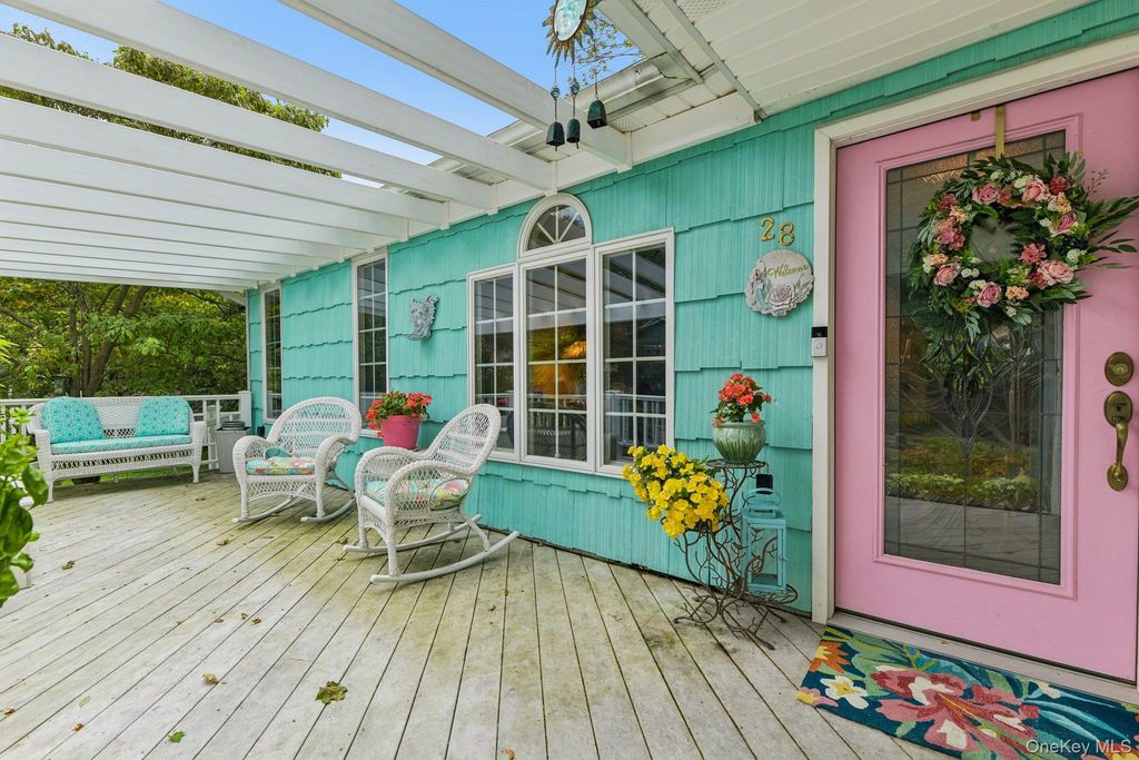 28 Forest Drive, East Northport, NY 11731 — photo 5