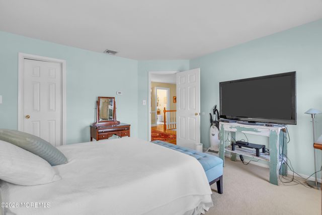 204 Edgemere Drive, Toms River, NJ 08755