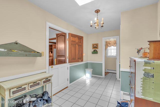 204 Edgemere Drive, Toms River, NJ 08755