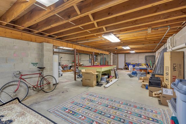204 Edgemere Drive, Toms River, NJ 08755