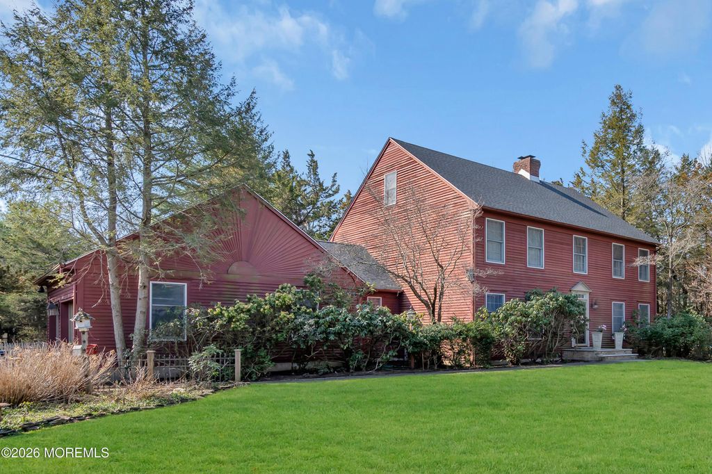 204 Edgemere Drive, Toms River, NJ 08755