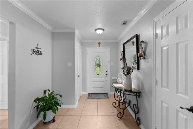 12116 Mills Lane, Houston, TX 77065