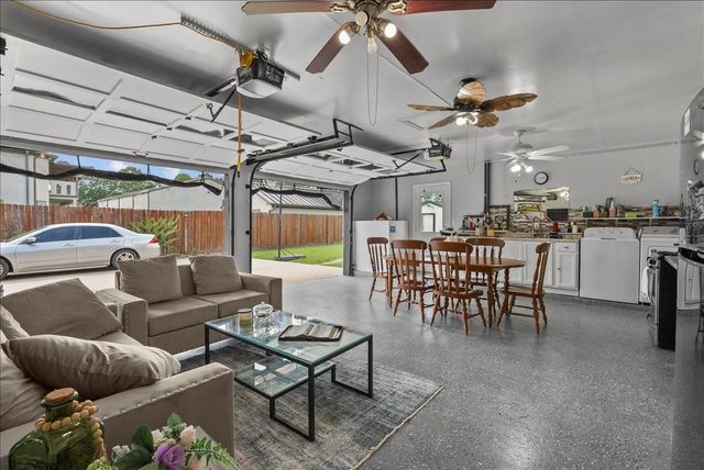 12116 Mills Lane, Houston, TX 77065