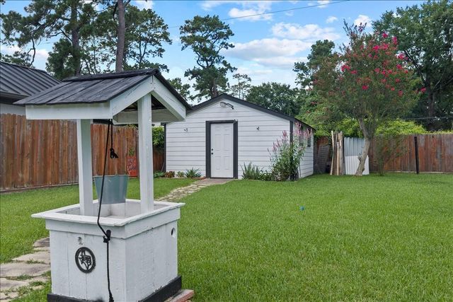 12116 Mills Lane, Houston, TX 77065