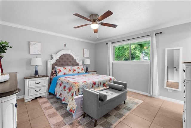 12116 Mills Lane, Houston, TX 77065