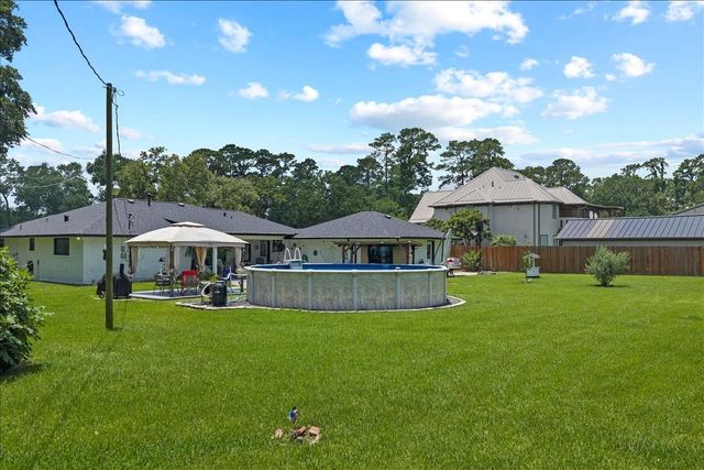 12116 Mills Lane, Houston, TX 77065