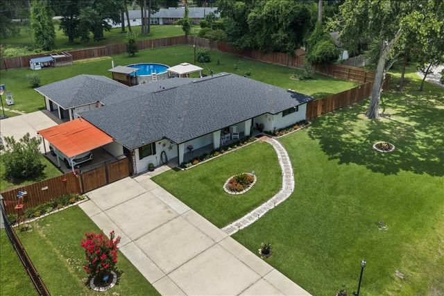 12116 Mills Lane, Houston, TX 77065