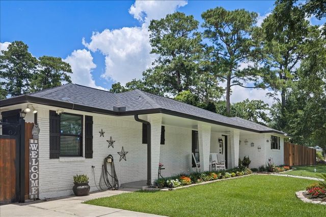 12116 Mills Lane, Houston, TX 77065