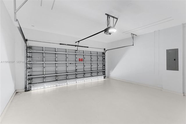 11321 NW 79th Ln, Doral, FL 33178