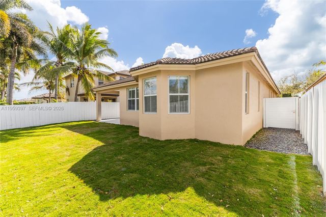 11321 NW 79th Ln, Doral, FL 33178