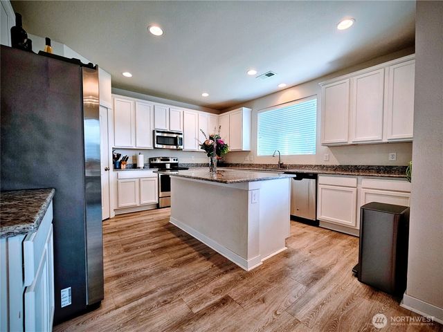 28910 121st Way SE, Auburn, WA 98092