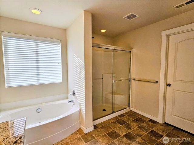 28910 121st Way SE, Auburn, WA 98092