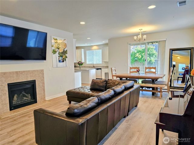 28910 121st Way SE, Auburn, WA 98092