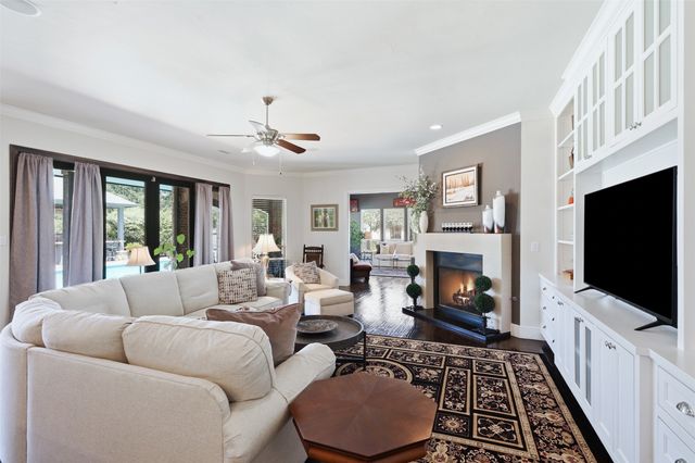 12824 Villa Milano Drive, Fort Worth, TX 76126