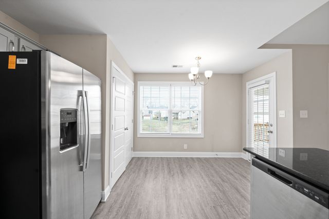 3062 Fort Sumter Dr, Clarksville, TN 37042